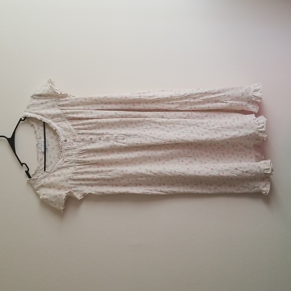 Eileen west nursing gown